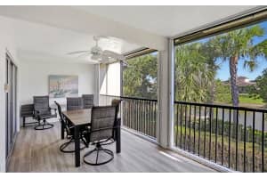 4040 Crystal Lake Dr 202, Deerfield Beach