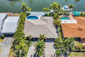 3308 NE 38th St, Fort Lauderdale, FL 33308 Sold 10/03/25