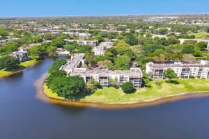 9235 Lagoon Pl 410, Davie, FL 33324 Sold 08/17/25