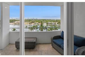 5161 Collins Ave 1118, Miami Beach, FL 33140 Sold 06/30/25