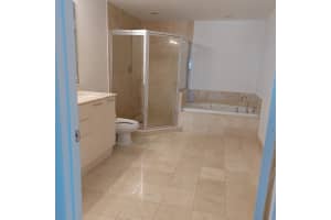 350 SE 2nd St 1260, Fort Lauderdale, FL 33301 - MLS#F10493594