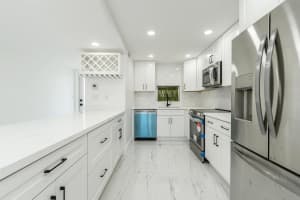9220 S Hollybrook Lake Dr 107, Pembroke Pines, FL 33025 Sold 05/06/25