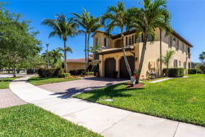 10788 NW 83rd Ct, Parkland, FL 33076 Sold 05/22/25