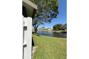 873 Crystal Lake Dr, Deerfield Beach, FL 33064 - MLS#F10493629
