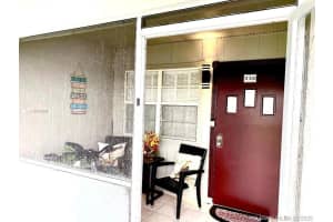 2050 NW 81st Ave 226, Pembroke Pines, FL 33024 - MLS#F10493678