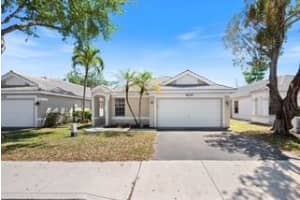 9334 Arborwood Cir, Davie, FL 33328 Sold 05/19/25