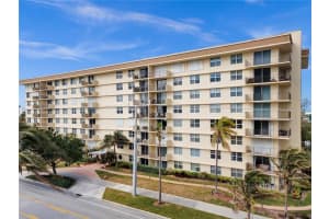 1009 N Ocean Blvd 104, Pompano Beach, FL 33062 - MLS#F10493844
