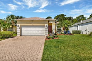 441 SW Talquin Ln, Port Saint Lucie, FL 34986 Sold 05/07/25