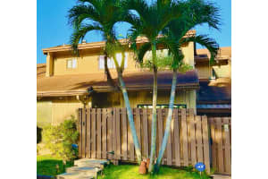 2121 SW 82nd Ave, Davie, FL 33324 Sold 01/01/26