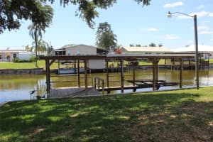 2422 SE 33rd St, Okeechobee, FL 34974 Sold 07/24/25