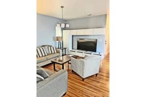 377 NE 32 TE, Homestead, FL 33033 Sold 07/14/25