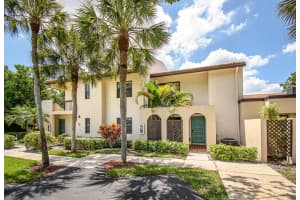 8334 CYPRESS LN 1A, Boca Raton, FL 33433 - MLS#F10493942