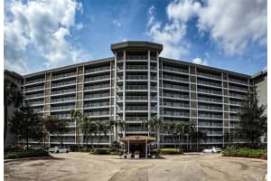 625 Oaks Dr 101, Pompano Beach, FL 33069 Sold 08/29/25