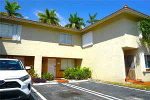 411 NW 82nd Ave 1005, Miami, FL 33126 Sold 05/09/25