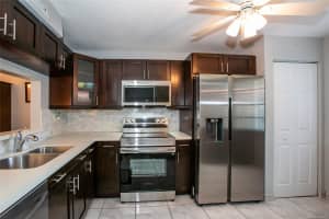 1100 Colony Point Cir 104, Pembroke Pines, FL 33026 Sold 04/30/25