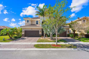 10130 Edgewater Ct, Parkland, FL 33076 Sold 05/01/25