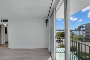 301 Croton Ave 302, Lantana, FL 33462 - MLS#F10494113