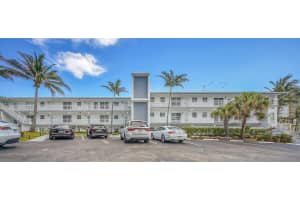 1041 Hillsboro Mile 19, Hillsboro Beach, FL 33062 - MLS#F10494128
