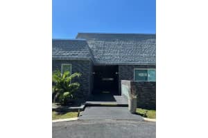 1129 W Cypress Dr, Pompano Beach, FL 33069 Sold 05/14/25