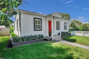 5801 Garden Ave, West Palm Beach, FL 33405 Sold 04/30/25