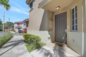 21421 NW 13th Ct 21421, Miami, FL 33169 Sold 07/17/25