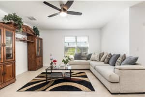 1162 SW Coleman Ave, Port Saint Lucie, FL 34953 - MLS#F10494139