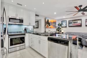 15 Tilford A 15, Deerfield Beach, FL 33442 Sold 07/29/25