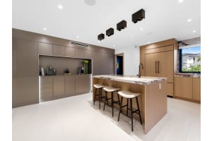 3036 NE 49th St 3036, Fort Lauderdale, FL 33308 Sold 08/18/25