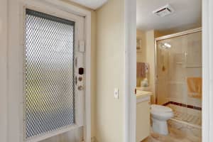 9400 Lime Bay Blvd 310, Tamarac, FL 33321 Sold 05/22/25