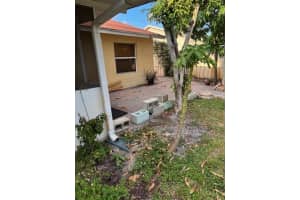 5732 Mels Way, Lake Worth, FL 33463 Sold 08/08/25