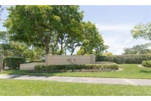 671 Cypress Lake Blvd 21G, Pompano Beach, FL 33064 Sold 05/27/25