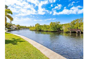 1989 NE 15th Ave 1989, Fort Lauderdale, FL 33305 - MLS#F10494203