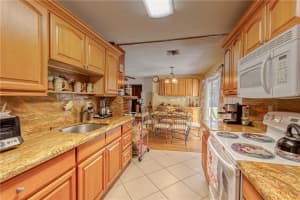 970 NE 36th St, Oakland Park, FL 33334 Sold 08/28/25