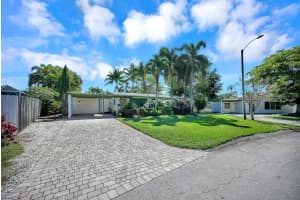 324 NW 26th Ct, Wilton Manors, FL 33311 Sold 05/07/25