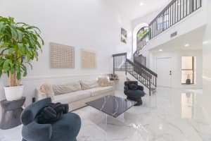 3328 Old Oak Ln, Hollywood, FL 33021 Sold 08/11/25