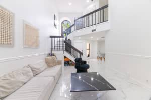 3328 Old Oak Ln, Hollywood, FL 33021 Sold 08/11/25