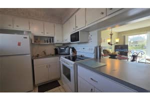 2880 NE 203rd St 7, Miami, FL 33180 Sold 08/08/25