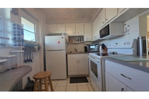 2880 NE 203rd St 7, Miami, FL 33180 Sold 08/08/25