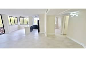 4222 Inverrary Blvd 4-209, Lauderhill, FL 33319 Sold 10/30/25