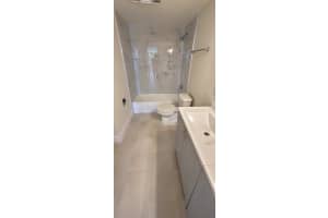 4222 Inverrary Blvd 4-209, Lauderhill, FL 33319 Sold 10/30/25