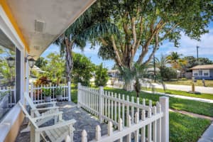 2620 NE 9th Ave, Pompano Beach, FL 33064 Sold 08/12/25