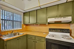 9641 Sunrise Lakes Blvd 106, Sunrise, FL 33322 - MLS#F10494306