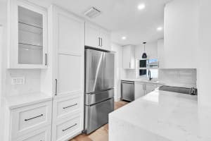 8101 NW 12th St, Pembroke Pines, FL 33024 Sold 05/23/25