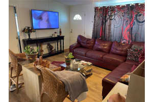 8591 SW 22nd Ct, Davie, FL 33324 Sold 12/18/25