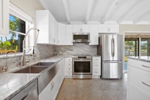 2624 Okeechobee Ln, Fort Lauderdale, FL 33312 Sold 11/26/25