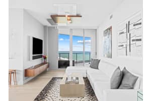 701 N Fort Lauderdale Beach Blvd 1706, Fort Lauderdale, FL 33304 Sold 08/07/25