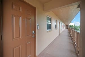 9660 Sunrise Lakes Blvd 301, Sunrise, FL 33322 - MLS#F10494413