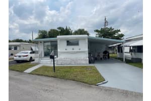 8701 SW 16th St, Davie, FL 33324 Sold 07/03/25