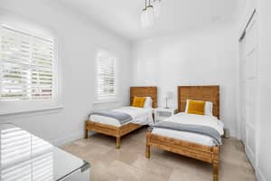 716 Ponce De Leon, Fort Lauderdale, FL 33316 - MLS#F10494453