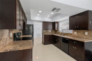 842 SW 68th Ave, North Lauderdale, FL 33068 Sold 01/15/26